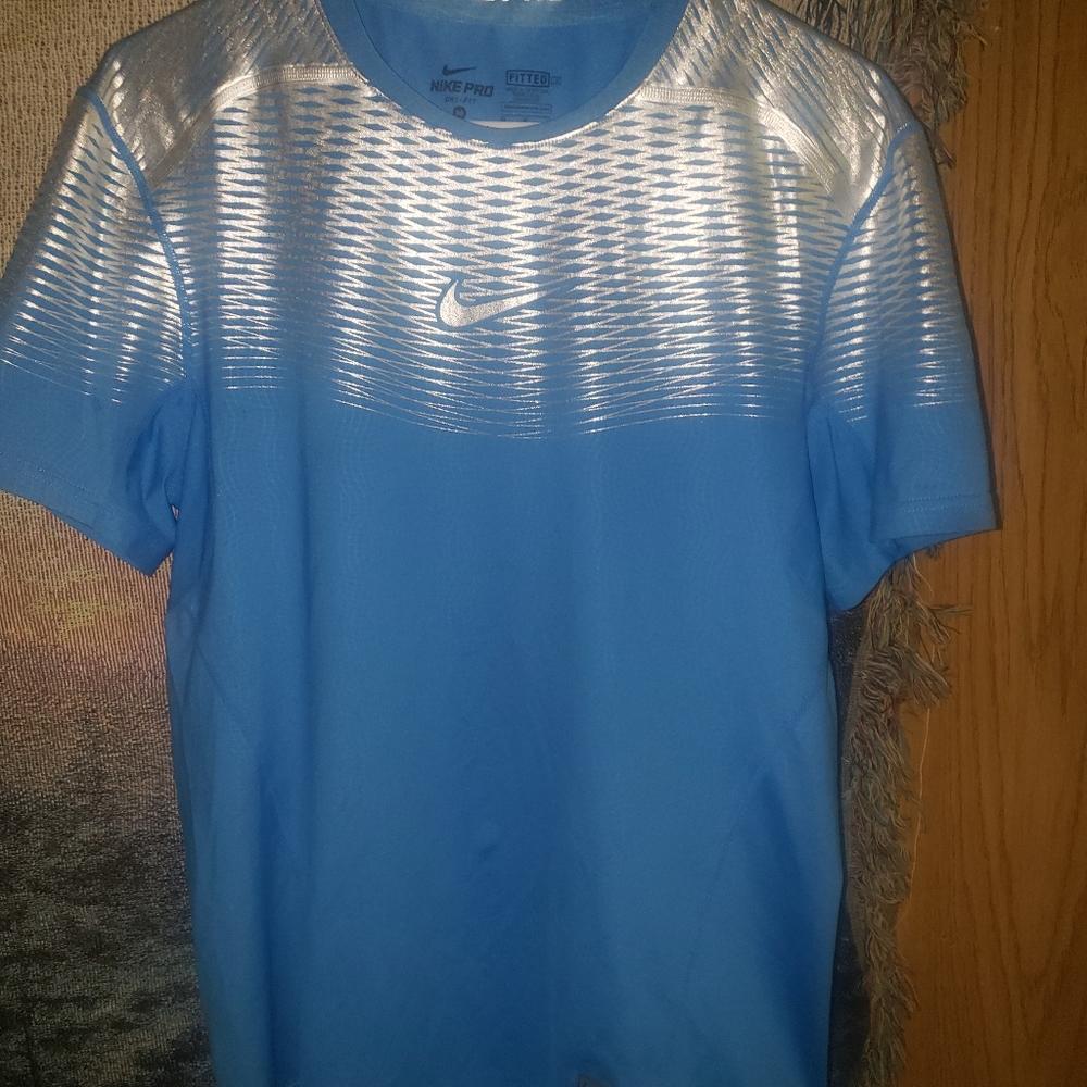 Nike pro dry fit sz medium